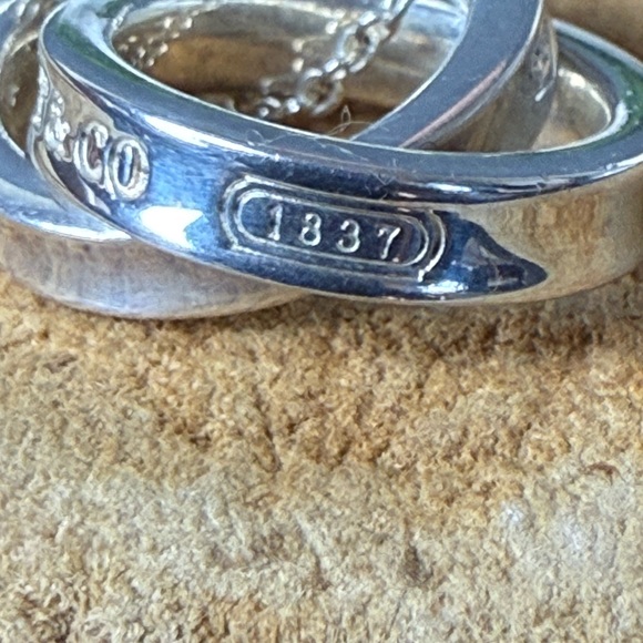 Tiffany 1837 Interlocking Circle Necklace - Picture 2 of 5